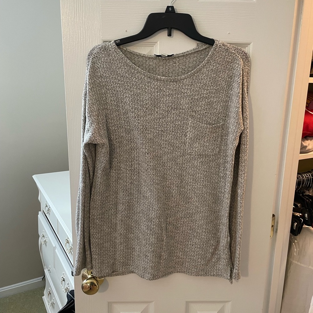American eagle sweater top